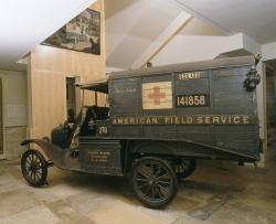La photographie récente, prise dans une salle d’exposition du musée de Blérancourt, montre une image « neutre » de la Ford T