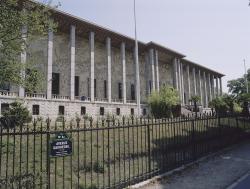 Le palais de la Porte-Dorée, témoignage de l’histoire coloniale